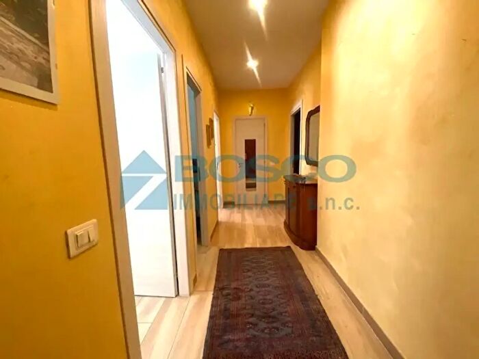 Appartamento trilocale in affitto in Via Veneto, La Spezia