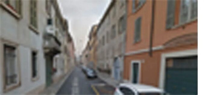 Appartamento trilocale in vendita in Via Fratelli Bronzetti, Brescia