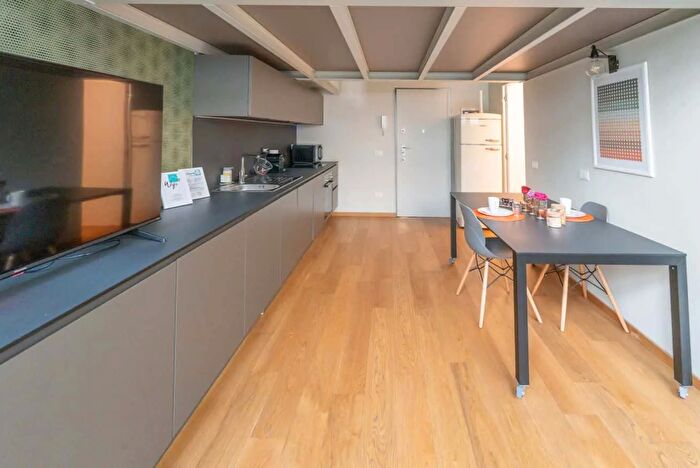 Appartamento monolocale in affitto in Via Lambro, Milano