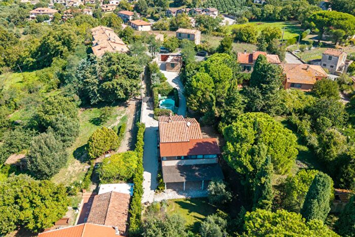 Casa con 8 locali in vendita in Strada di Pantani, Manciano