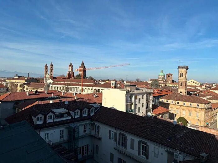 Appartamento bilocale in affitto in Via Carlo Dionisotti, Vercelli