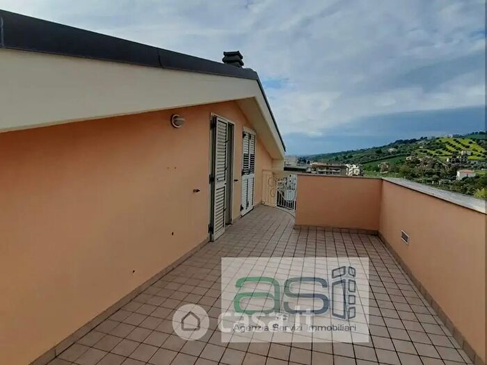 Appartamento con 5 locali in vendita in Alba Adriatica