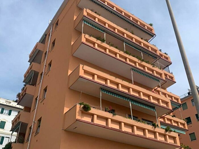 Casa con 5 locali in affitto in Carignano, Genova