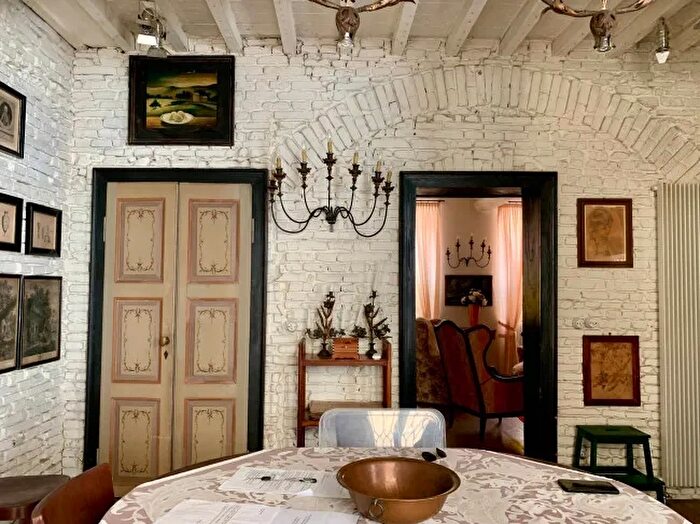 Casa con 5 locali in vendita in Mantova