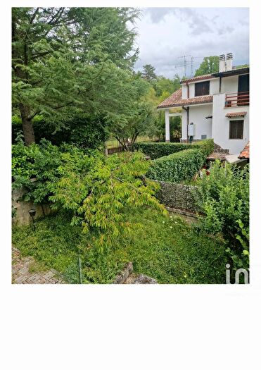 Casa con 5 locali in vendita in Frazione Collemagrone, Amatrice