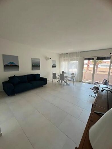 Appartamento trilocale in affitto in Via Ammiraglio Morin a, Forte Dei Marmi