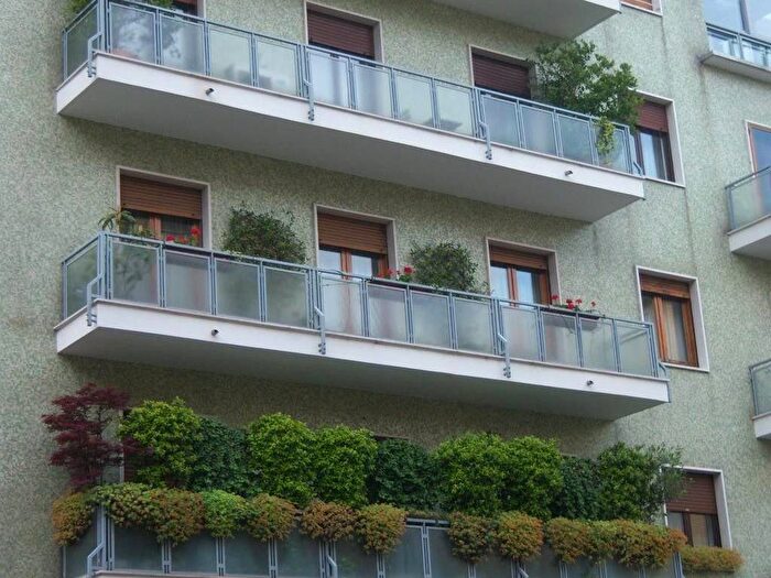 Appartamento bilocale in affitto in Via Rontgen, Bocconi, Milano