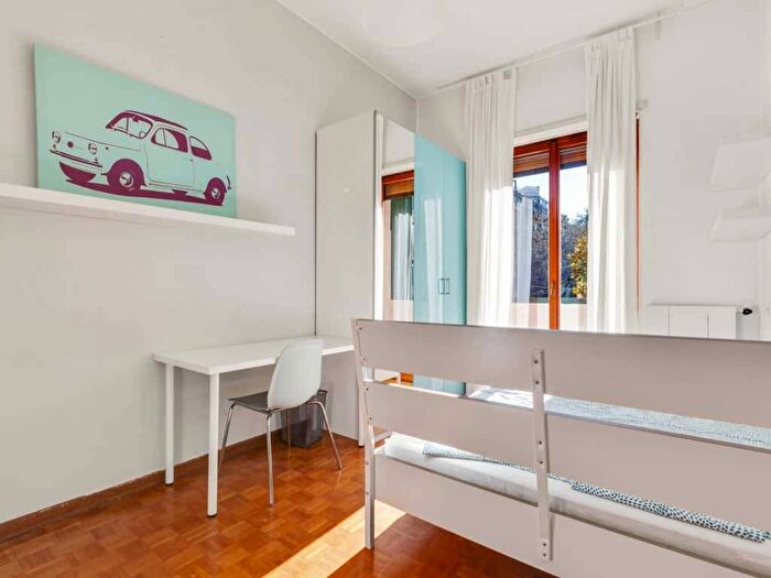 Appartamento con 6 locali in affitto in Via Orti, Quadronno Crocetta, Milano
