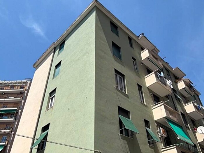 Appartamento quadrilocale in affitto in Via Fratelli Canale, Borgoratti, Genova