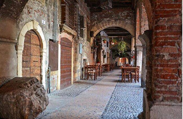 Appartamento bilocale in affitto in Centro Storico, Verona