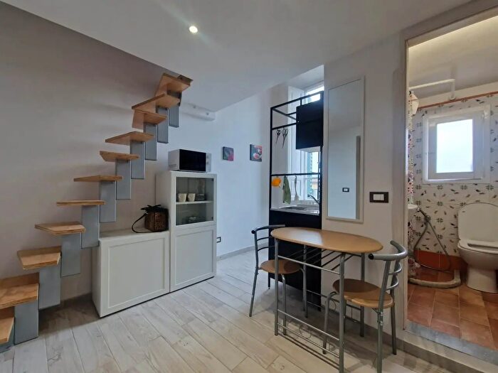 Appartamento monolocale in affitto in Via Bolognese, Firenze