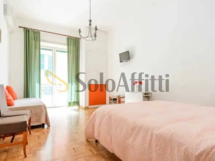 Appartamento monolocale in affitto in Via Tasso, Napoli