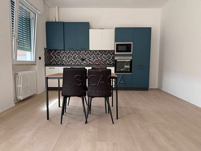 Appartamento trilocale in affitto in Centro, Sansepolcro