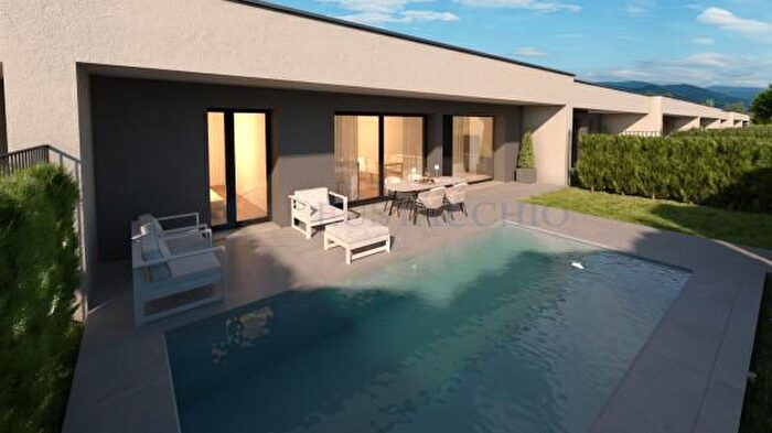 Casa quadrilocale in vendita in Via dei Senteruoli, Treviolo