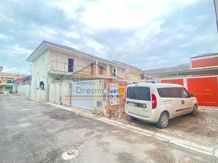 Casa con 5 locali in vendita in Via Nunziale SantAntonio, Trentola Ducenta