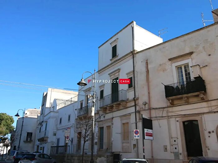 Appartamento trilocale in vendita in Via Pergolesi, Martina Franca