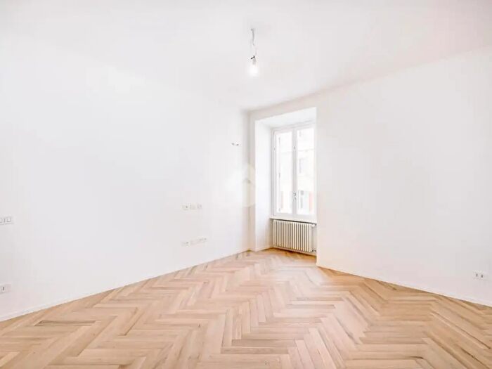 Appartamento trilocale in vendita in Via Ezio, Roma