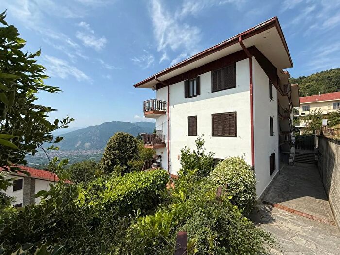 Appartamento quadrilocale in vendita in Via Celle, Villar Dora