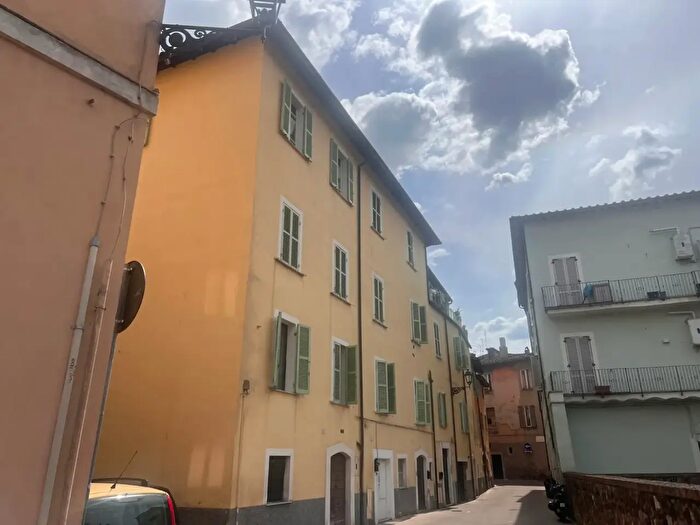 Appartamento quadrilocale in vendita in Via del Comune Vecchio, Terni