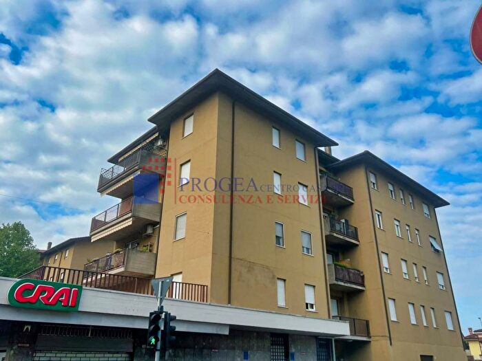Appartamento trilocale in affitto in Via Aprile, Centro, Dalmine