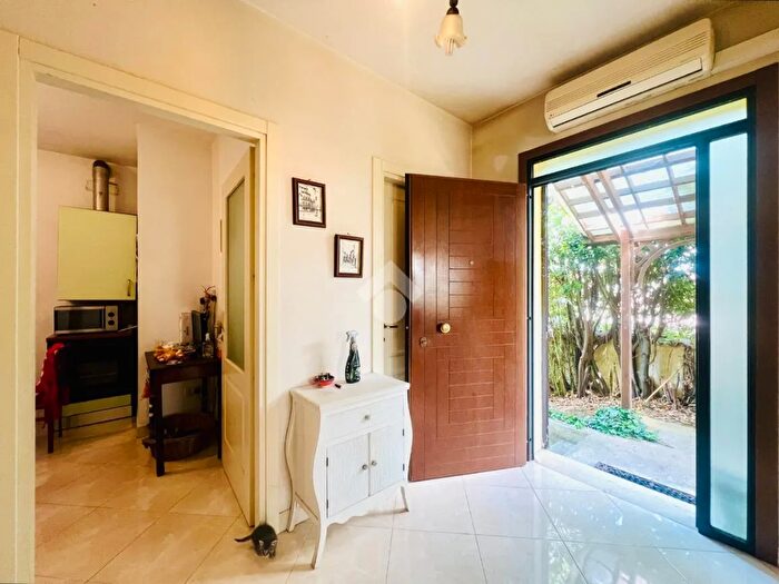 Casa quadrilocale in vendita in Via C Battisti, Roncoferraro