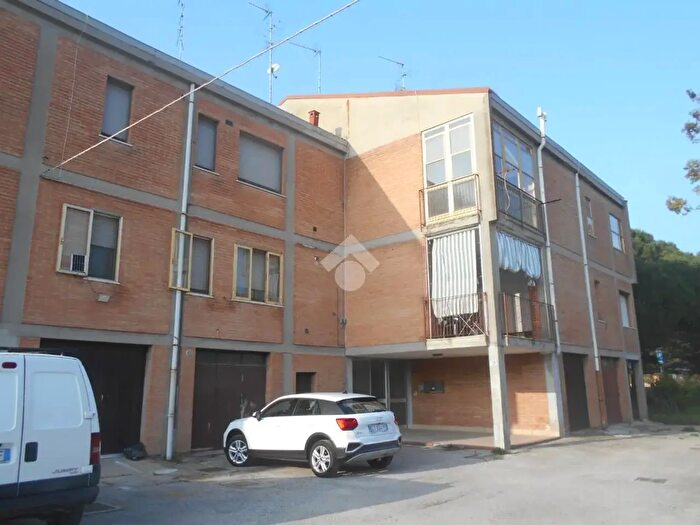 Appartamento con 5 locali in vendita in Via V Veneto, Comacchio