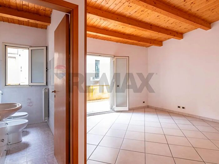 Casa con 6 locali in vendita in Via Rosolino Pilo, Ragusa