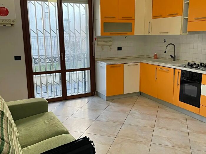 Appartamento trilocale in vendita in Viale Tibesti, Rimini
