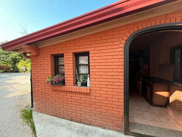 Appartamento con 5 locali in vendita in Via San Martino, Porcia