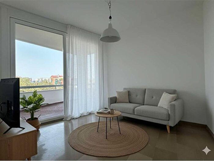 Appartamento quadrilocale in affitto in LUGANO, Ghisolfa Mac Mahon, Milano