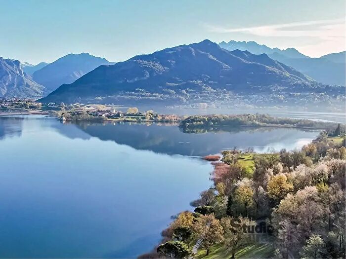 Casa monolocale in vendita in Annone Di Brianza
