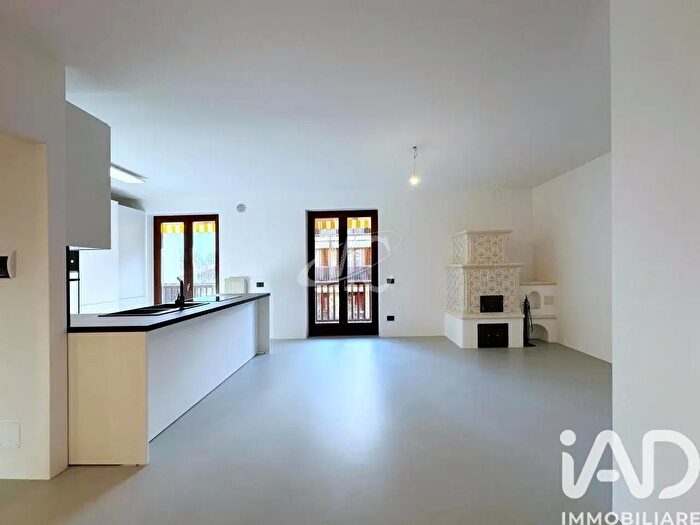 Appartamento trilocale in vendita in Via Giuseppe Battisti, Mori