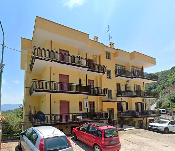 Casa trilocale in vendita in Via Santo Stefano, Sessa Cilento