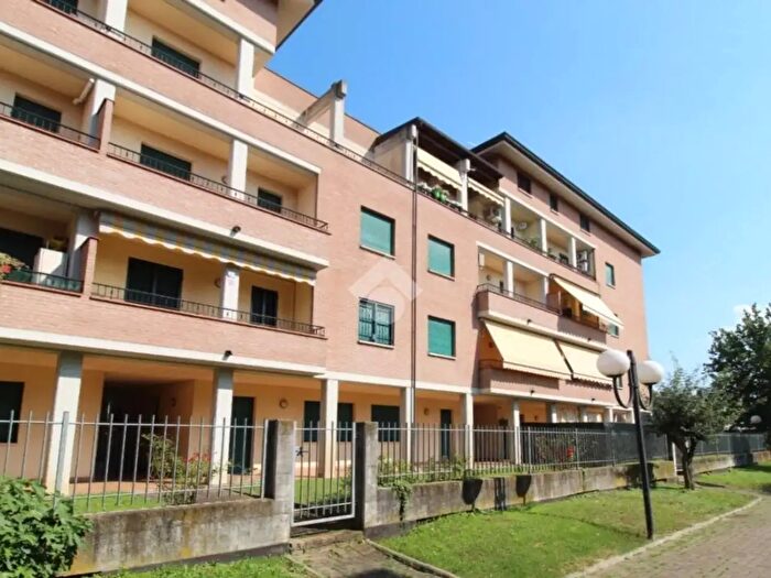 Appartamento quadrilocale in vendita in Borgo Santa Maria, Bagnolo In Piano