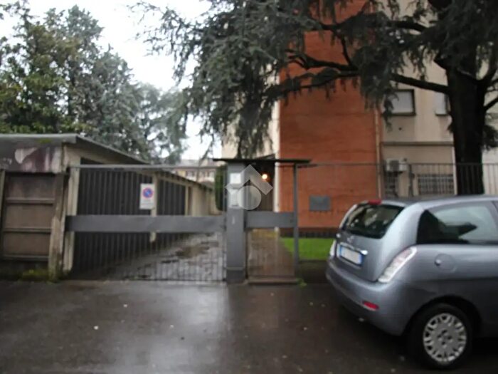 Appartamento bilocale in vendita in Via S Gerolamo Emiliani, Rho