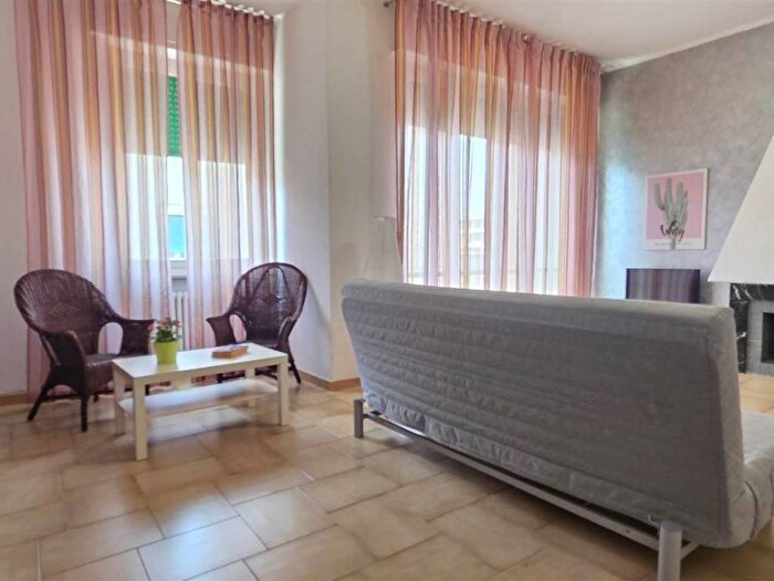 Appartamento con 5 locali in affitto in Porta a Mare Mazzini, Livorno