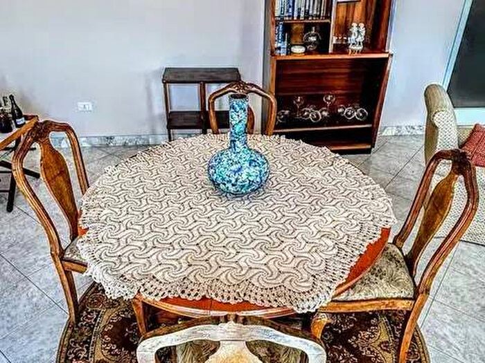 Appartamento con 5 locali in affitto in Marina di Carrara, Carrara