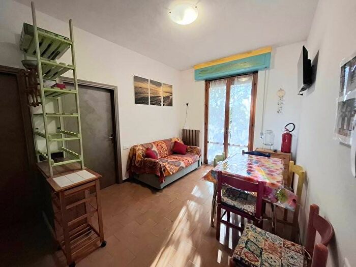 Appartamento trilocale in affitto in Via Isole Tremiti, Zona Nuova Pratoranieri, Follonica