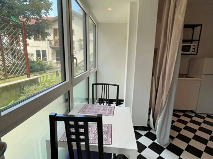 Appartamento monolocale in affitto in Via Privata Chioggia, Milano