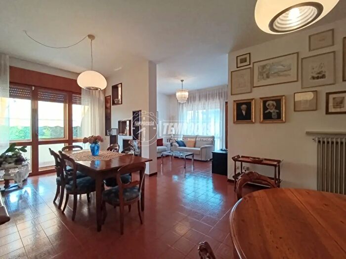 Casa con 6 locali in vendita in Selvazzano Dentro