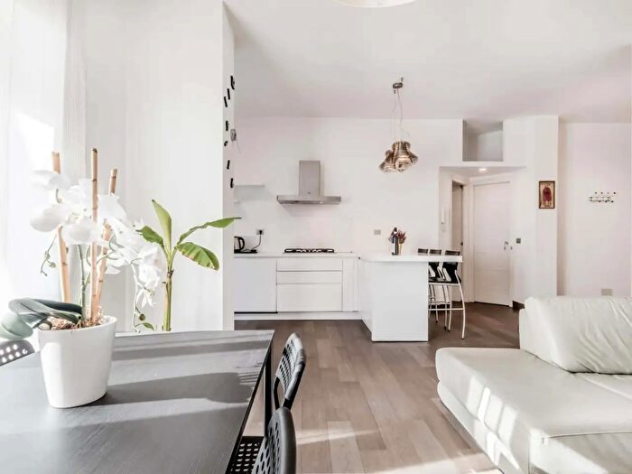 Appartamento monolocale in affitto in Via Pietro Ferrigni, Roma