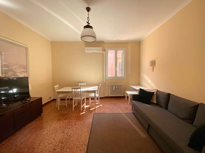 Appartamento trilocale in affitto in Centro Storico, Bologna