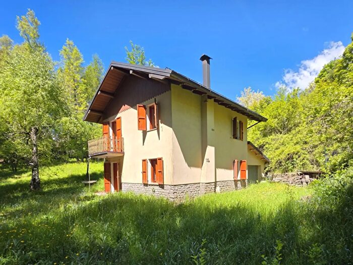 Casa con 6 locali in vendita in Parco dellOrecchiella, San Romano In Garfagnana