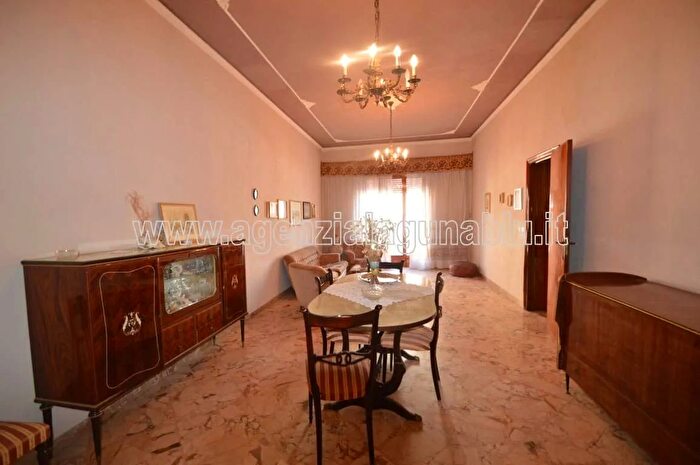 Casa con 6 locali in vendita in Via E Sansone, Mazara Del Vallo