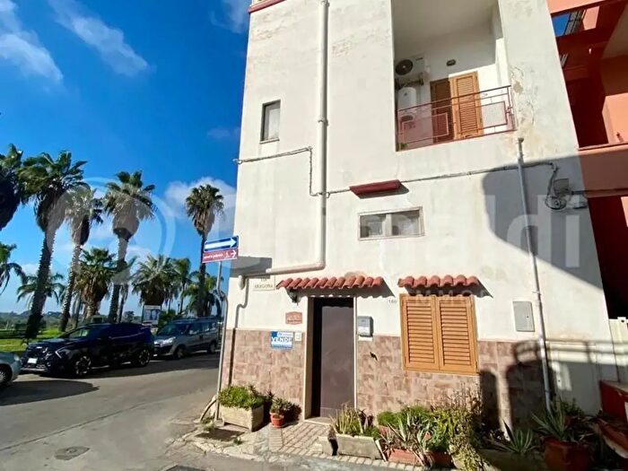 Casa con 5 locali in vendita in Via Vittorio Veneto, Tuglie