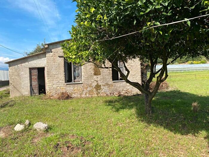 Casa monolocale in vendita in Fondi