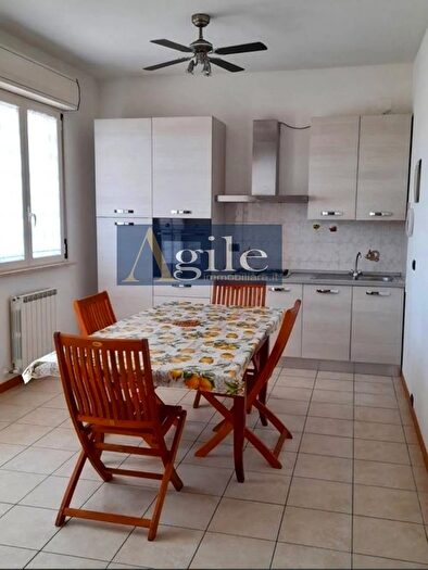 Appartamento quadrilocale in vendita in Via Petrarca, Tortoreto