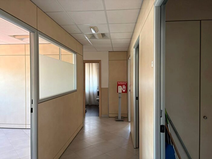 Appartamento con 8 locali in vendita in Via Libero Testa Isernia Isernia, Isernia