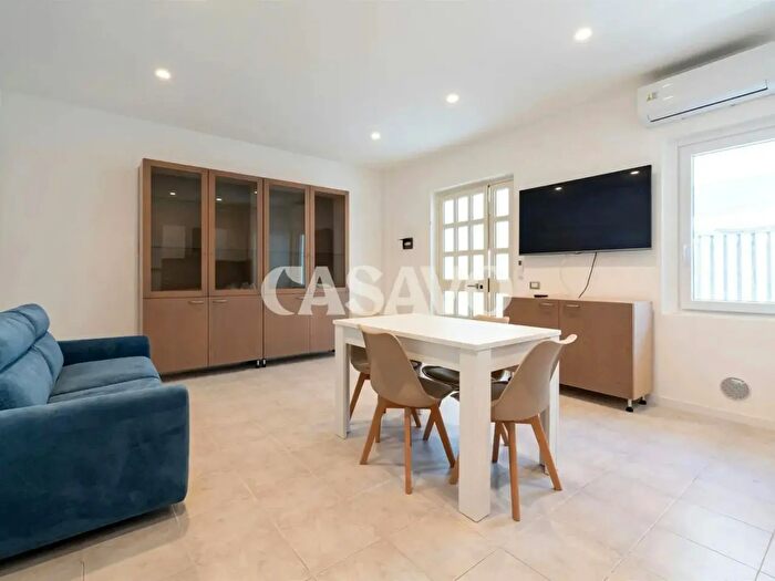 Appartamento trilocale in vendita in Via Giovanni Pascoli, Pineto