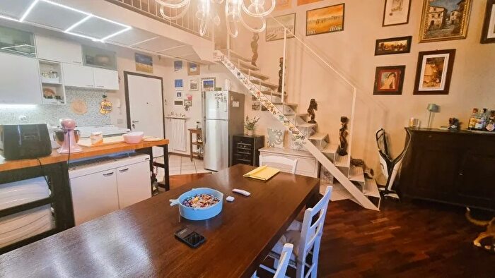 Appartamento trilocale in vendita in Pandino